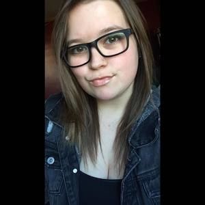 Meet your Posher, Karleigh